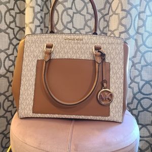 Michael Kors park large logo satchel